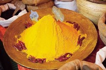 Kurkuma – zdrava brez suma: Izredno zdravilna začimba azijske kuhinje