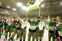 Olimpija piše novo hokejsko pravljico: Zmaji prek Albe v polfinale