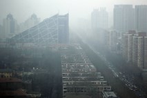 Kvaliteta zraka v dveh tretjinah kitajskih mest ne dosega novih standardov