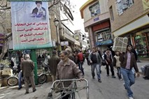 Iransko sodišče razveljavilo smrtno kazen za domnevnega ameriškega vohuna