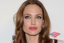 Tabloidi spet poročajo o nosečnosti Angeline Jolie - imajo tokrat prav?