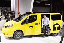 Novi rumeni taksiji v New Yorku bodo japonski
