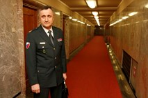 Mesto namestnika poveljnika Kfor na Kosovu pripadlo Bojanu Pograjcu
