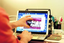 Fides potrdil, da zdravniki in zobozdravniki 18. aprila ne bodo stavkali