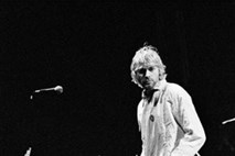 Kurt Cobain pred smrtjo želel posneti samostojni album