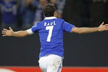 Raul: "Odhajam v lažjo ligo izven Evrope, Schalke pa bo vedno v mojem srcu"