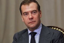 Medvedjev napovedal, da se bo kot premier boril za pravice