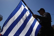 Atene odobrile 18 milijard evrov za dokapitalizacijo največjih grških bank