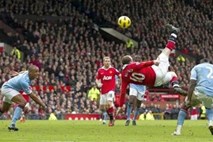 Rooneyjeve škarjice proti Cityju izbrane za najlepši gol v zgodovini premier lige