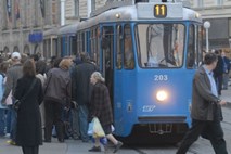 V Romuniji 52 ranjenih v nesreči tramvaja