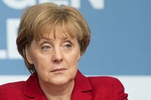 Hud poraz CDU Angele Merkel na deželnih volitvah v Severnem Porenju-Vestfaliji