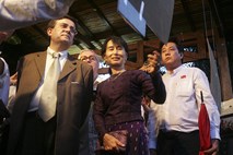 Aung San Suu Kyi bo junija prevzela Nobelovo nagrado