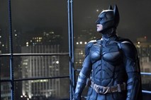 Še dva meseca: Oglejte si oglasa za film o Batmanu Vzpon viteza teme
