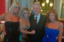 Porno zvezde razkrile podrobnosti o fotografiji z Billom Clintonom