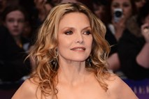 Michelle Pfeiffer verjetno v vlogi filmske soproge Roberta de Nira