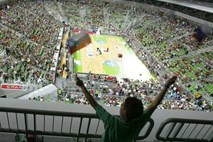 Je izvedba Eurobasketa 2013 v Sloveniji ogrožena?
