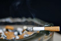 Odvajanje od kajenja: Tudi pri 80. letih ni prepozno in ima še vedno pozitivne učinke