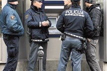Bankomat v središču Ljubljane znova tarča nepridipravov