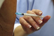 Po cepivo proti HPV že v tretje