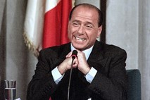 Berlusconi septembra na politično križarjenje s privrženci