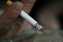 Rusija bo cigarete opremila z grozljivimi slikami