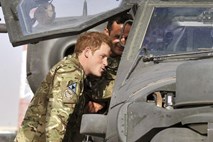 V Afganistanu napad na bazo, kjer je nastanjen princ Harry: ubita dva ameriška vojaka