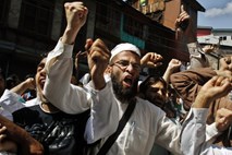 Pakistanski talibani pozvali muslimansko mladino k uporu