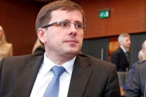 Poslanci Pozitivne Slovenije bodo podprli začetek postopka za spremembo referendumske ureditve