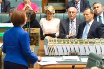 Julia Gillard o seksizmu, mizoginiji ter odnosu moških igralcev na političnem parketu