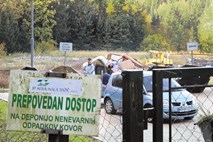 Inšpekcija prepovedala odlaganje smeti v Kovorju