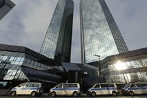V Deutsche Bank preiskave zaradi davčnih utaj in pranja denarja