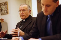 Video: Nadškof Stres meni, da je kljub poročilu KPK vsak nedolžen, dokler se mu krivde ne dokaže