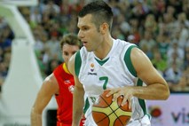 Na širšem seznamu Maljkovića med 34 košarkarji znova tudi Sani Bečirović