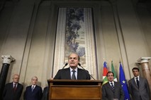 Bersani: Italija potrebuje vlado, ki bo delala čudeže