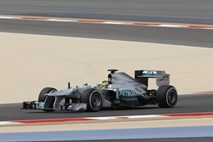 Rosberg drugič zapored s prvega startnega mesta