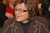 Hilda Tovšak se je predala, njen odvetnik izginotja ne opredeljuje za pobeg