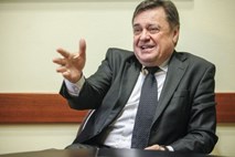 Janković rešitev za taksi službo vidi v ureditvi prevozov pod okriljem LPP