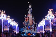 Savdski princ za 15 milijonov evrov najel celotno Disneyland letovišče