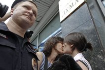 Rusija sprejela zakon, ki prepoveduje gejevsko propagando
