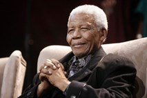 Nelson Mandela v kritičnem stanju