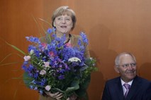 Nemška vlada pod hudim pritiskom zaradi vpletenosti v prisluškovalno afero