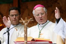 Kdo sta nova začasna upravitelja ljubljanske in mariborske nadškofije?