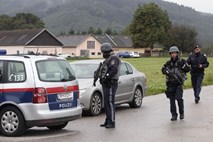 Napadalca v Avstriji našli mrtvega