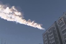 Iz jezera v Rusiji so potegnili 570 kilogramov težak del meteorja