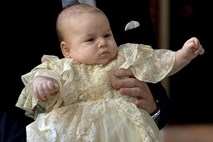 V Londonu so danes krstili princa Georgea (foto)