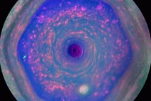 Nasa objavila čudovito podobo “orkanskega” šesterokotnika na Saturnu