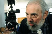 Fidel Castro pozdravil rokovanje Raula z Obamo