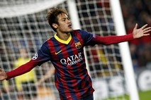 Navijač Barcelone od sodišča zahteva preiskavo Neymarjevega prestopa