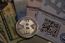 Revija Newsweek naj bi odkrila avtorja valute bitcoin