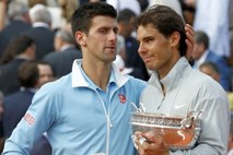 Teniški lestvici: Đoković lovi Nadala; Šarapova skočila na 5. mesto, tudi Hercogova vse višje